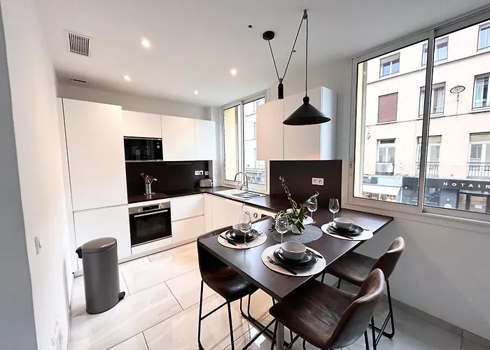 Exception- 6 Pers Neuf Hyper Centre - Clim * Saint-Raphaël